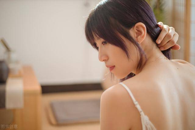 大陆版苹果台湾能用吗吗:女生用面粉能洗头发吗